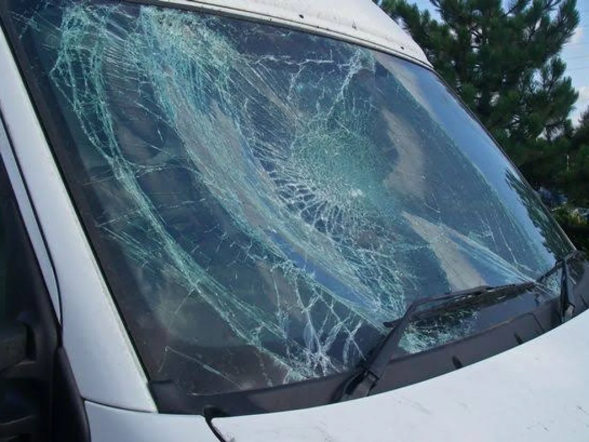 Windscreen replacement and tinting